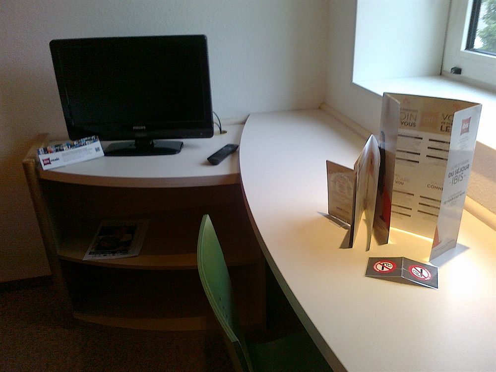 Ibis Styles Strasbourg Stade De La Meinau Экстерьер фото